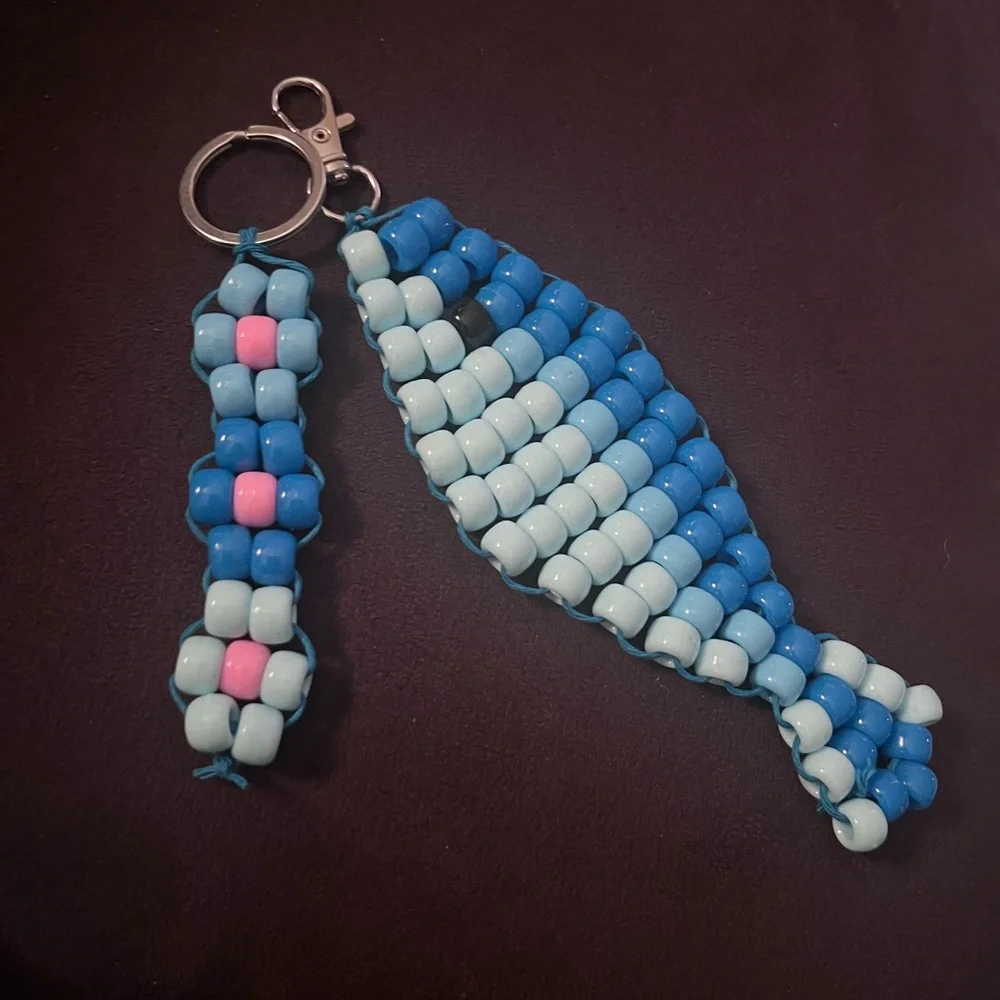 🩵💙 Handmade Pony Beans Fish Keychain 🩵💙 - Picture 8 of 8